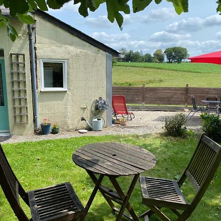 Mantilly Cottage Eksteriør bilde