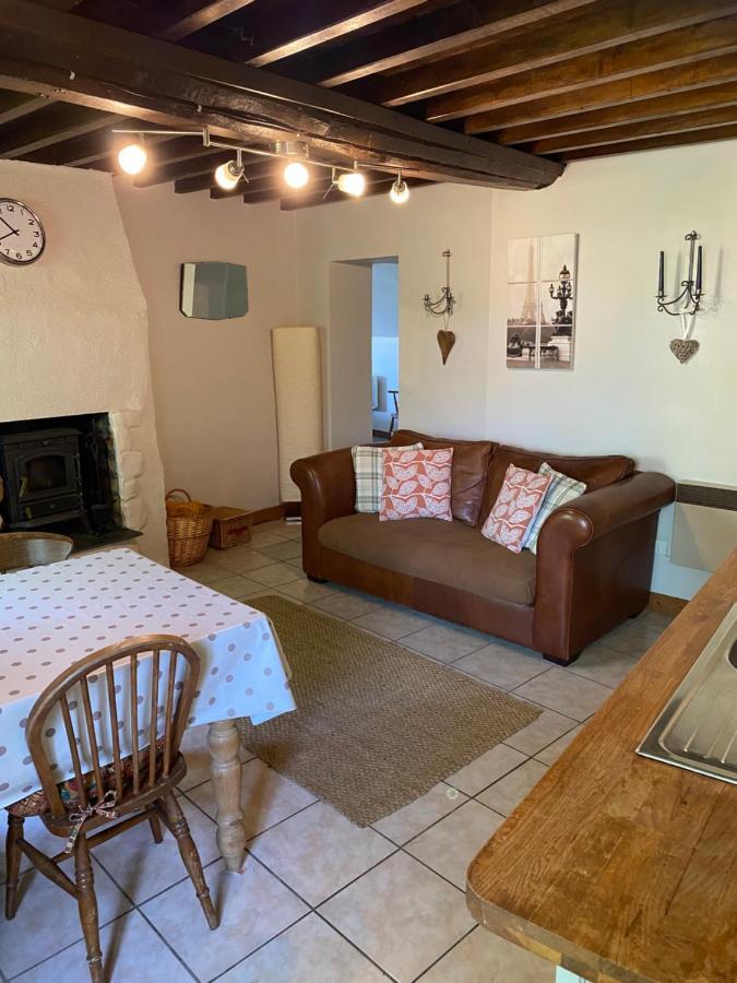 Mantilly Cottage Eksteriør bilde